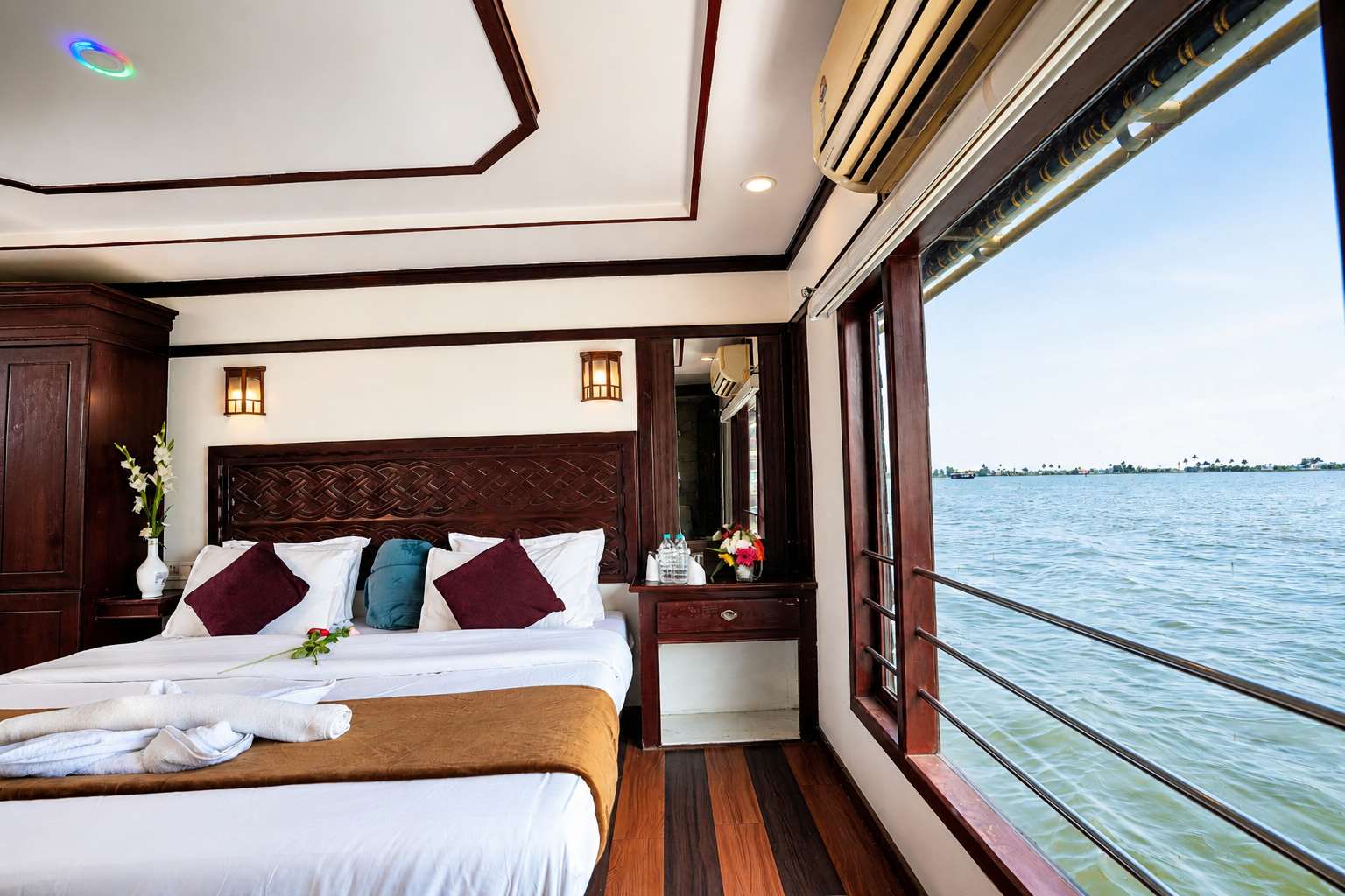 Premium houseboat view 2